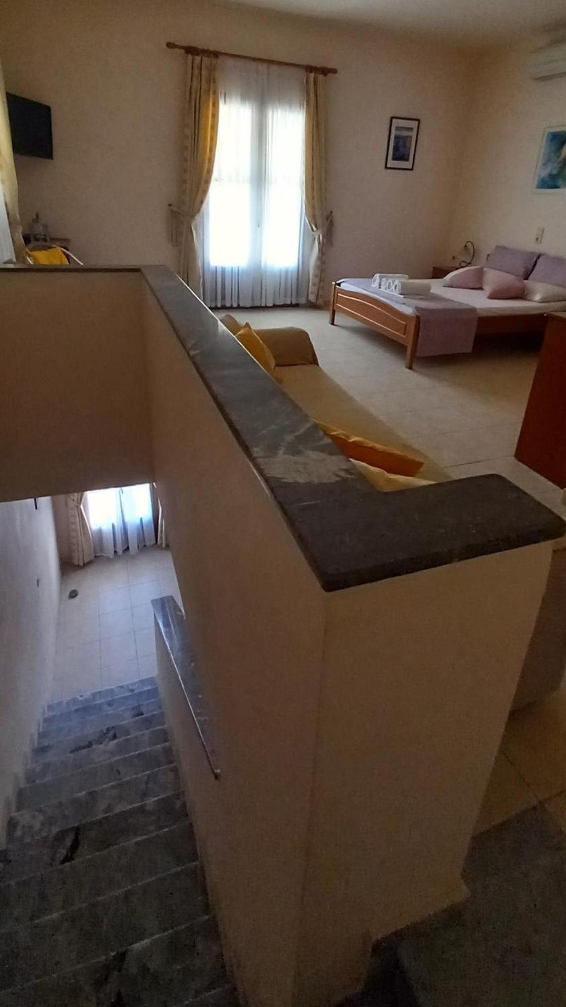 Maridatis Apartment